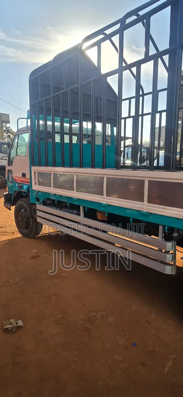 Fuso Fighter Single Cabin