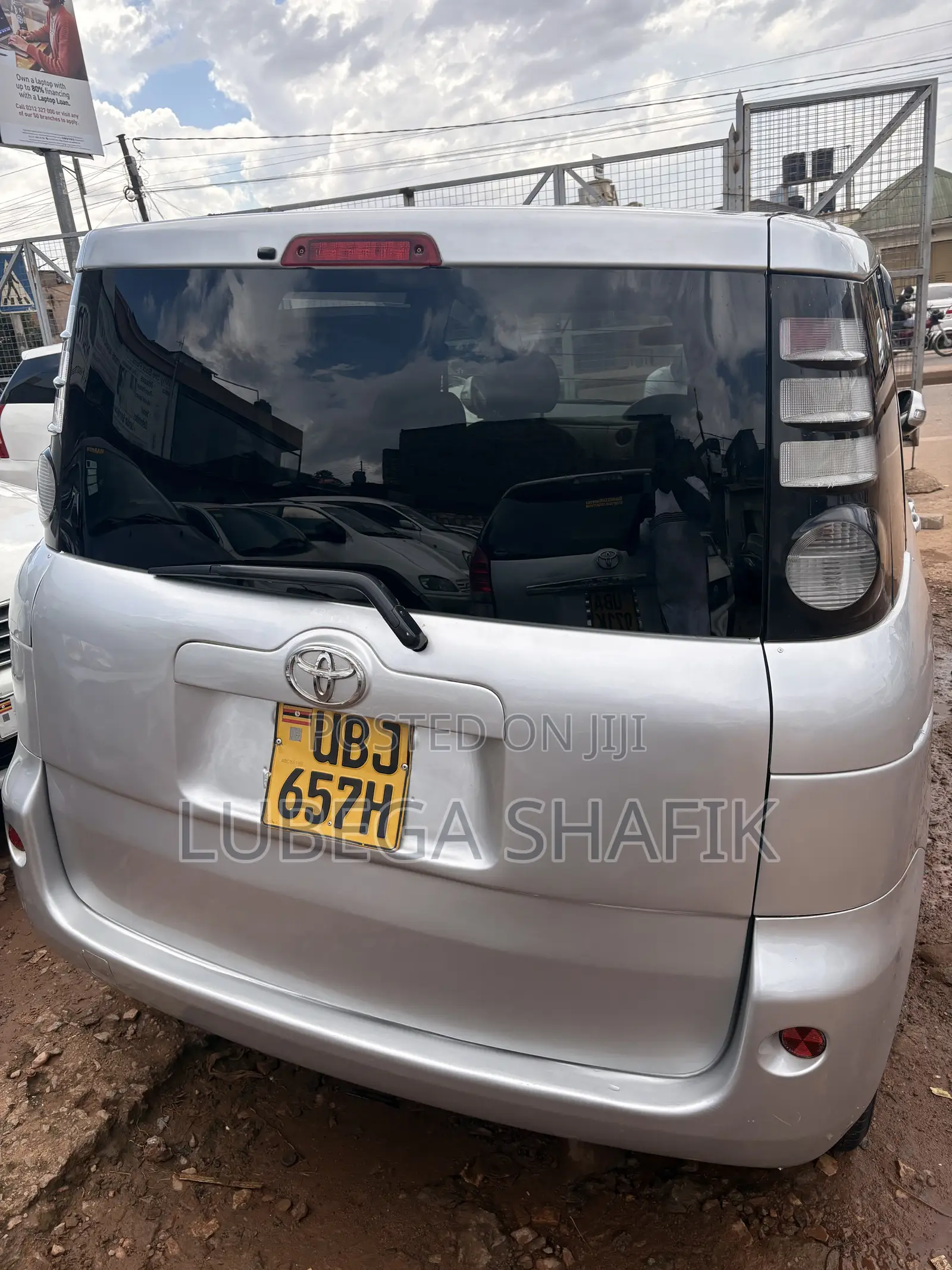 Toyota Sienta 2008 Silver