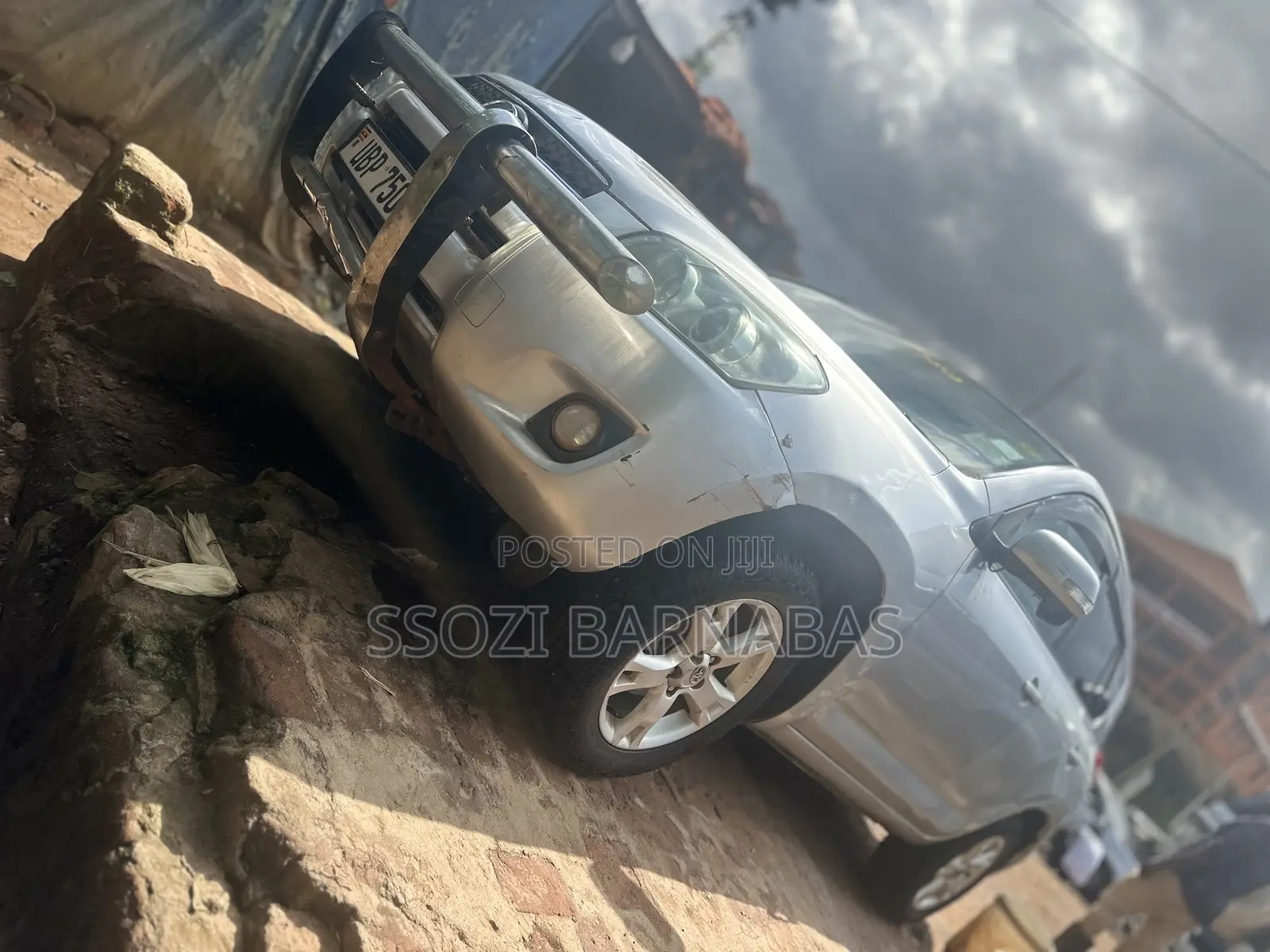 Toyota RAV4 2011 Silver