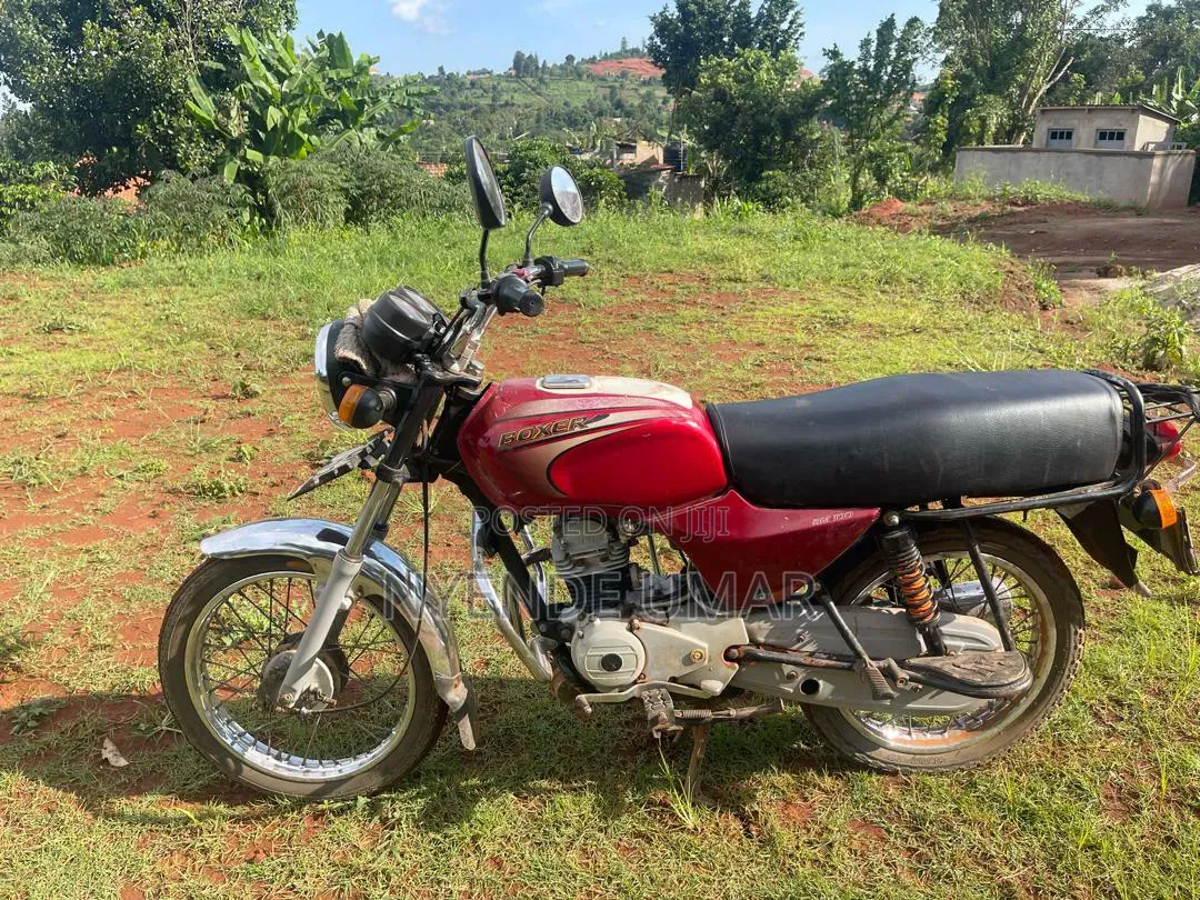 Bajaj Boxer 2023 Red