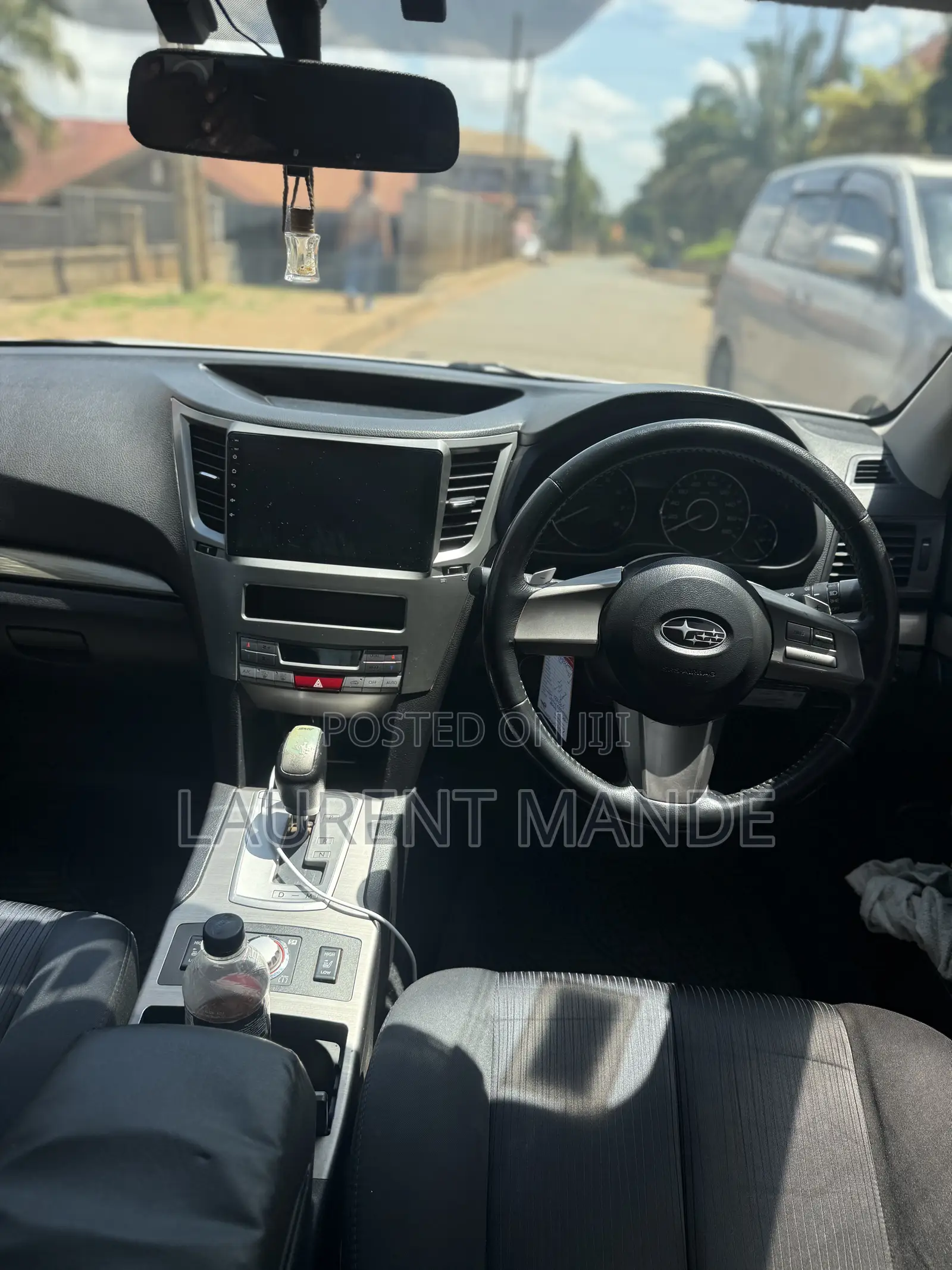 Subaru Legacy 2011 White