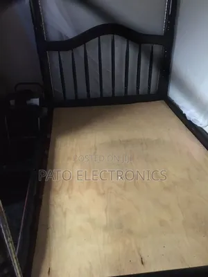 4x6 Exotic Bed