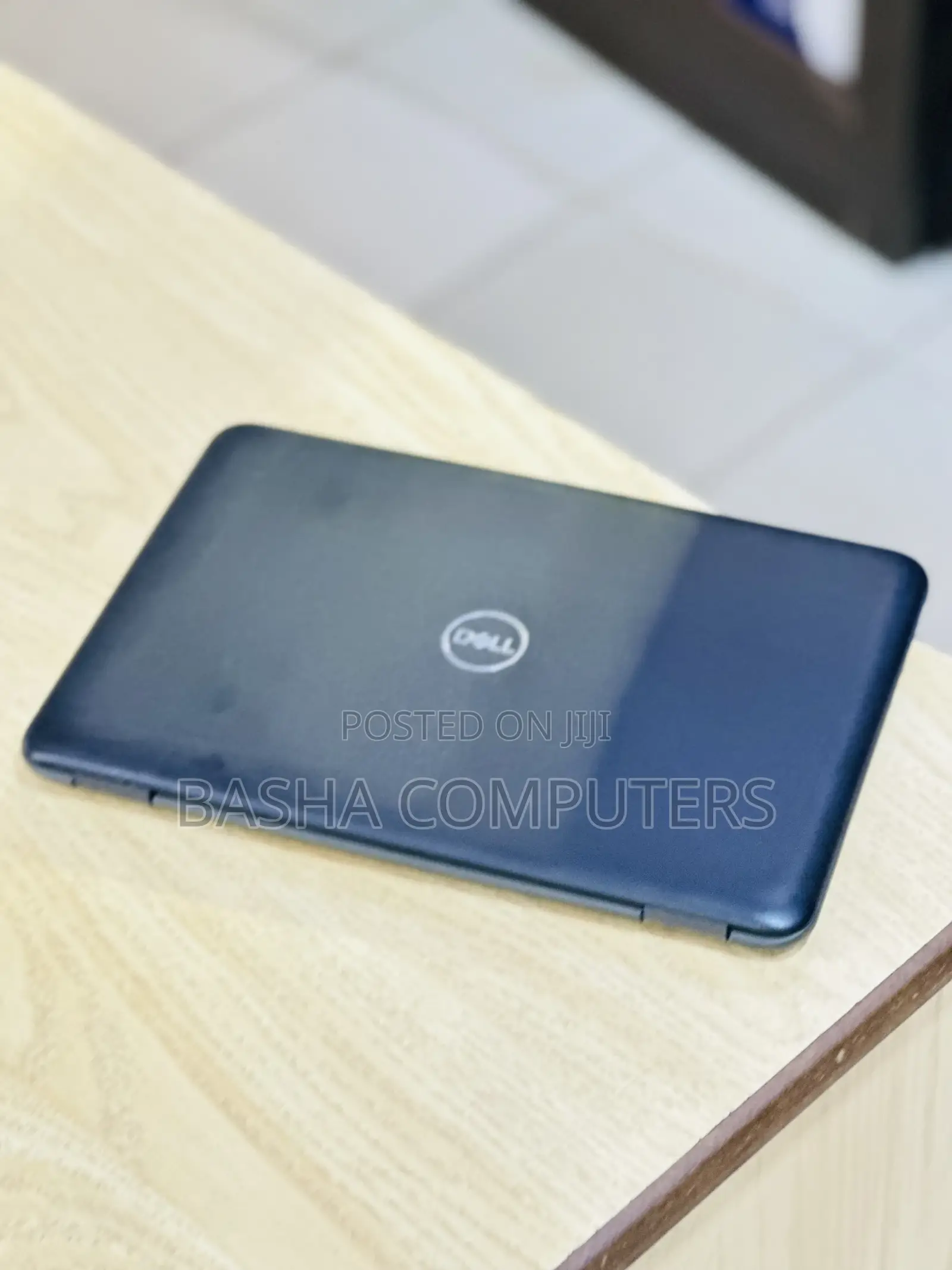New Laptop Dell 4GB Intel Core i5 SSD 128GB
