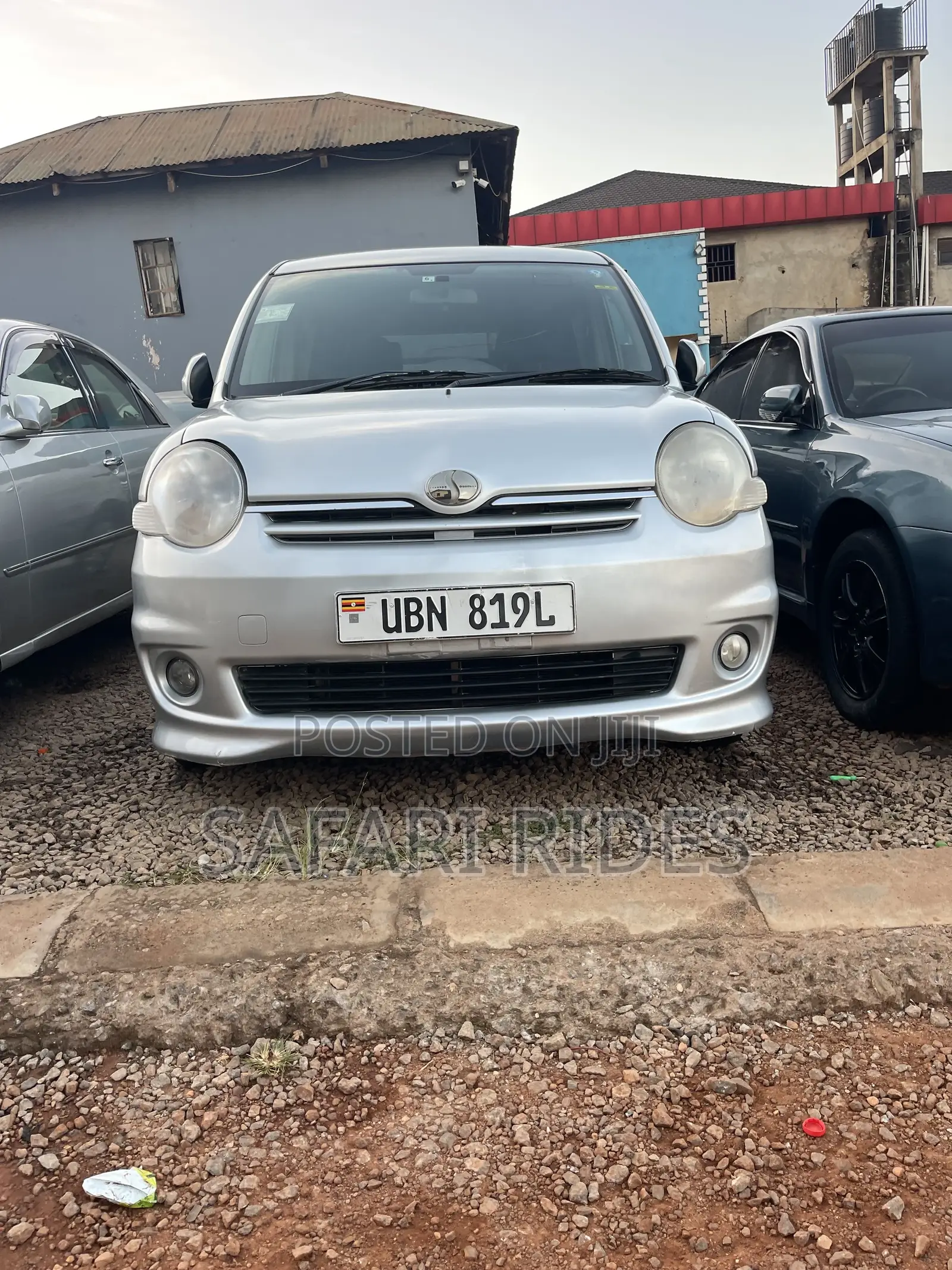 Toyota Sienta 2008 Black