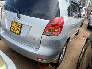 Toyota Corolla Spacio 2002 Silver