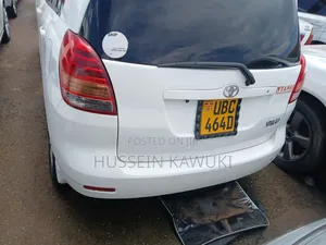 Toyota Corolla Spacio 2005 White
