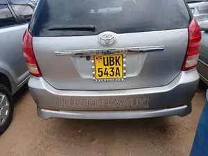 Toyota Wish 2007 Silver