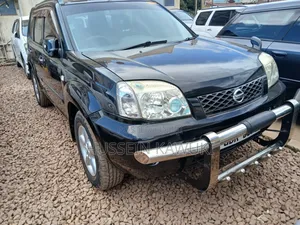 Nissan X-Trail 2010 Black