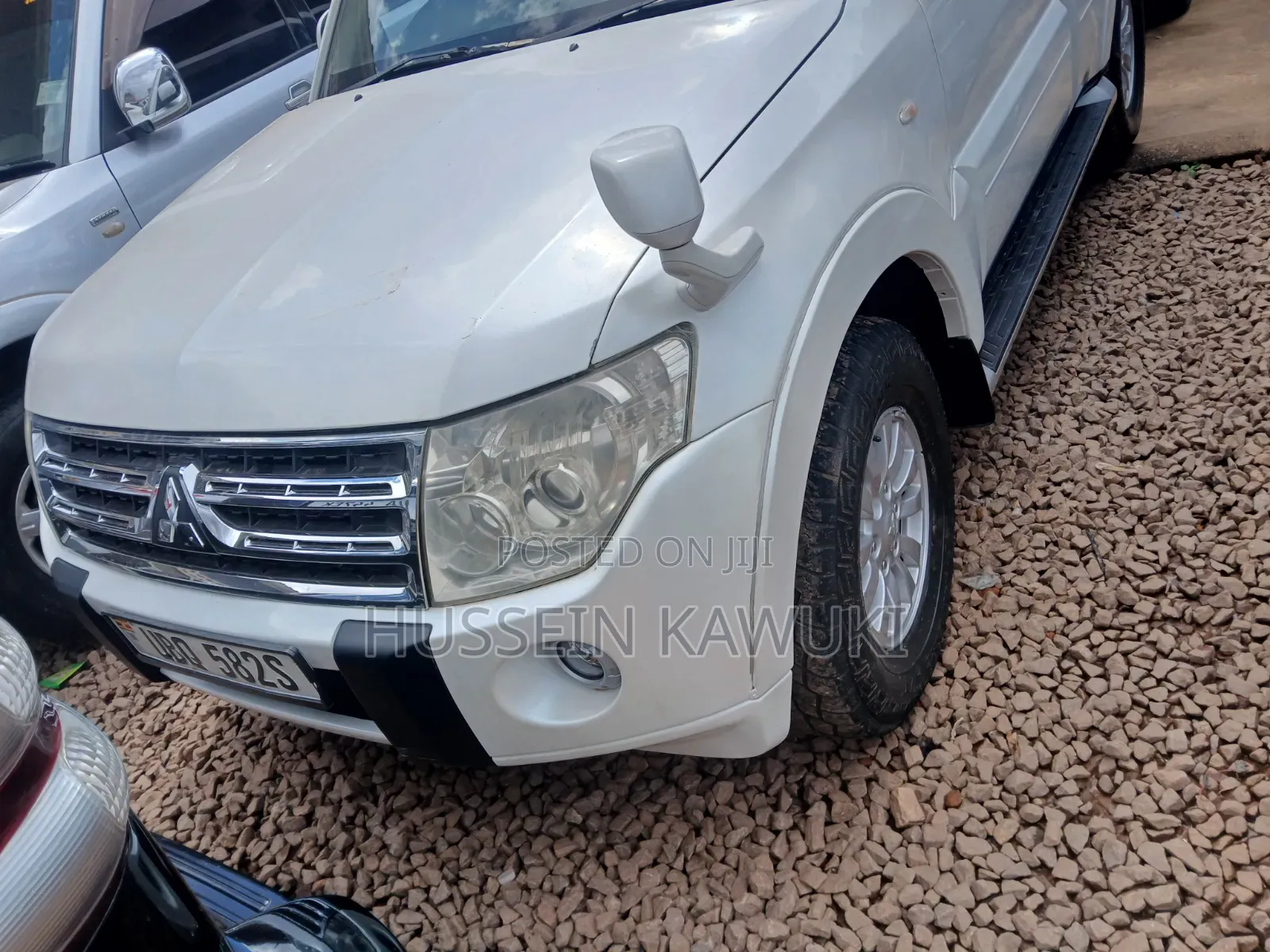 Mitsubishi Pajero 2009 White