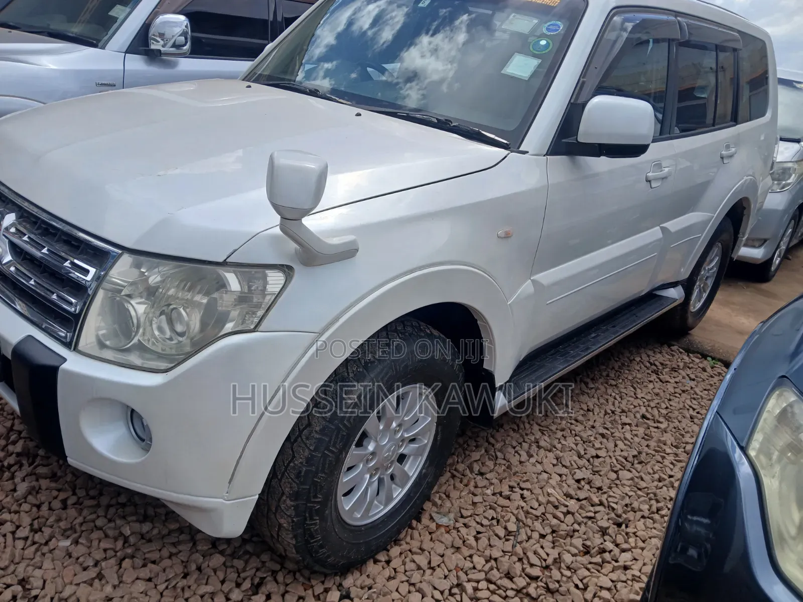 Mitsubishi Pajero 2009 White