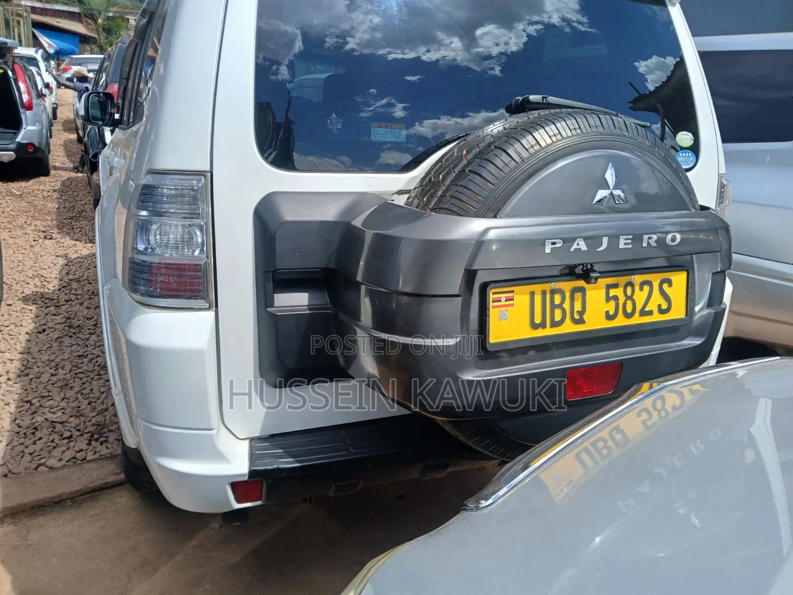 Mitsubishi Pajero 2009 White