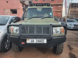 Toyota Land Cruiser 2018 Green