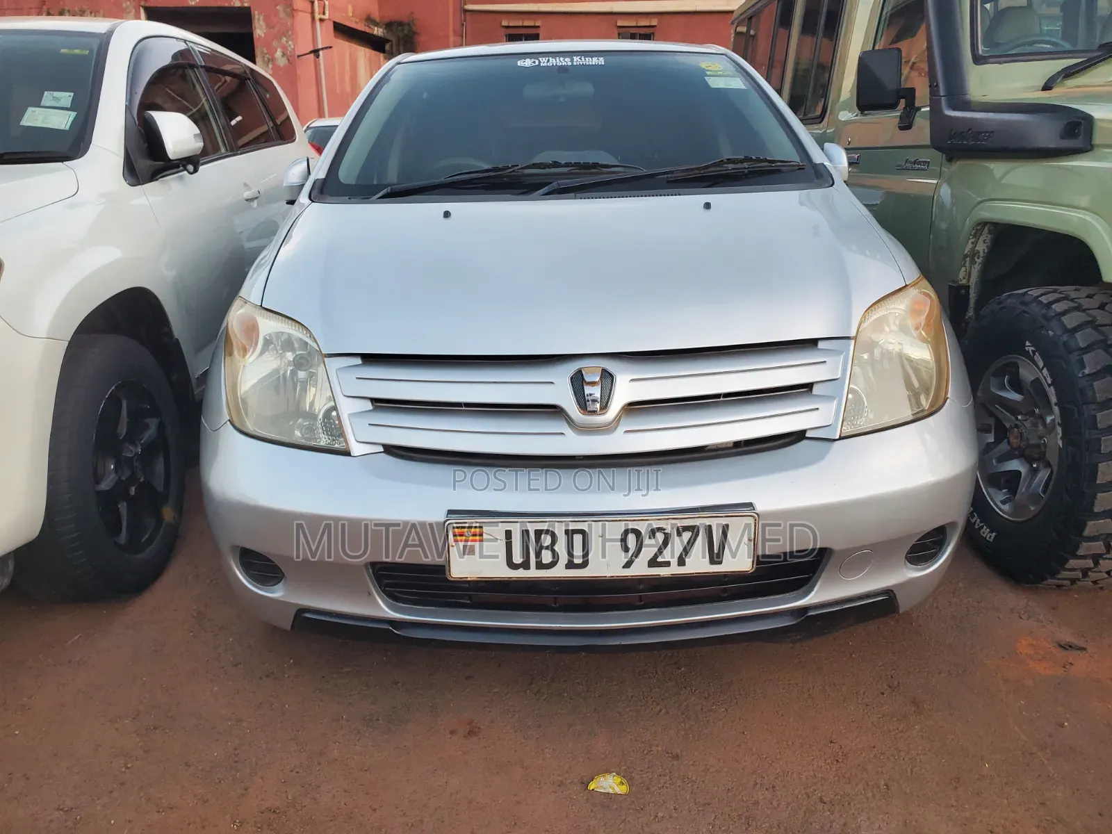 Toyota IST 2007 Silver