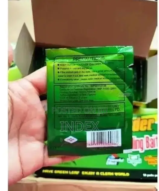50pc Box of Green Leaf Cockroach Killing Powder
