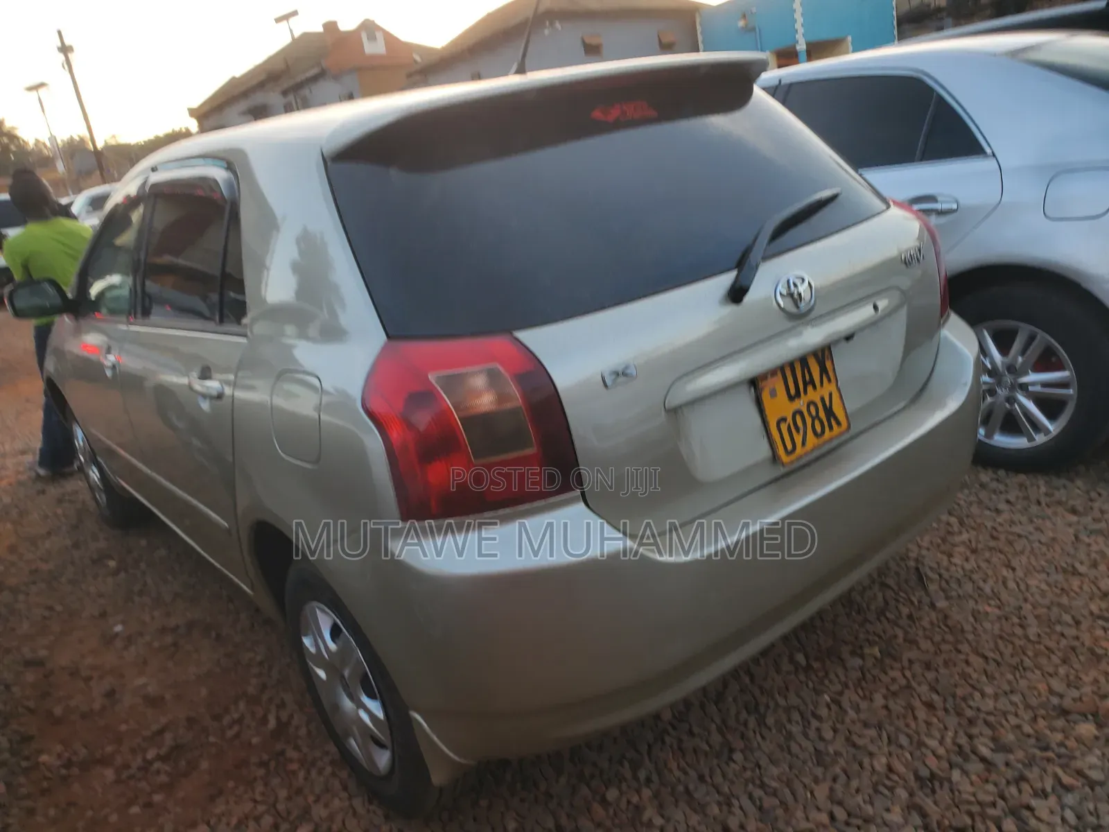 Toyota Corolla RunX 2006 Gold