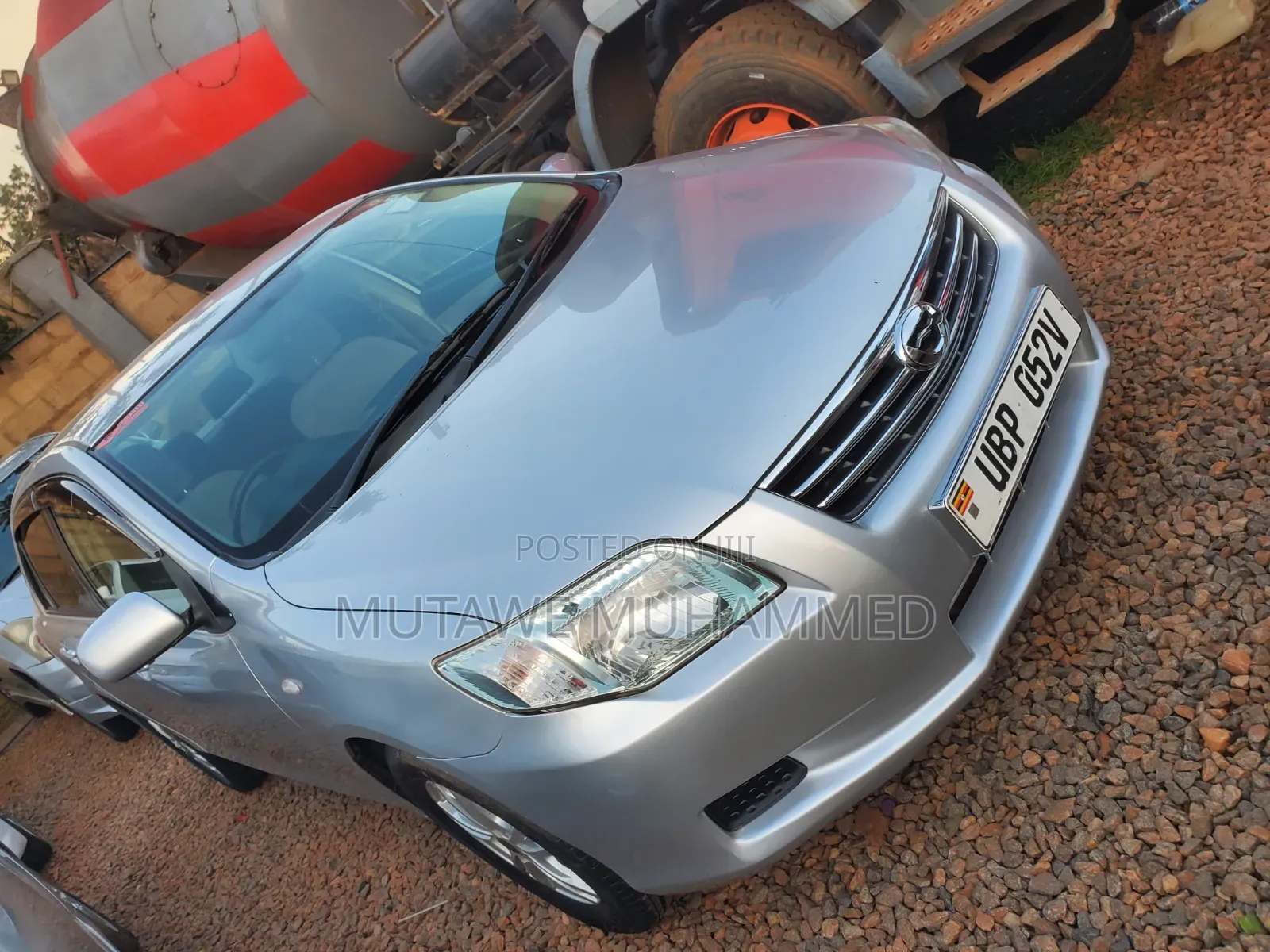 Toyota Axio 2010 Silver