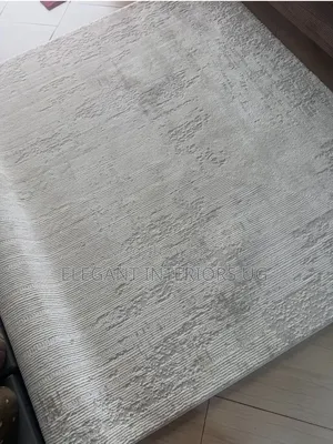 Nice Looking Center Carpets