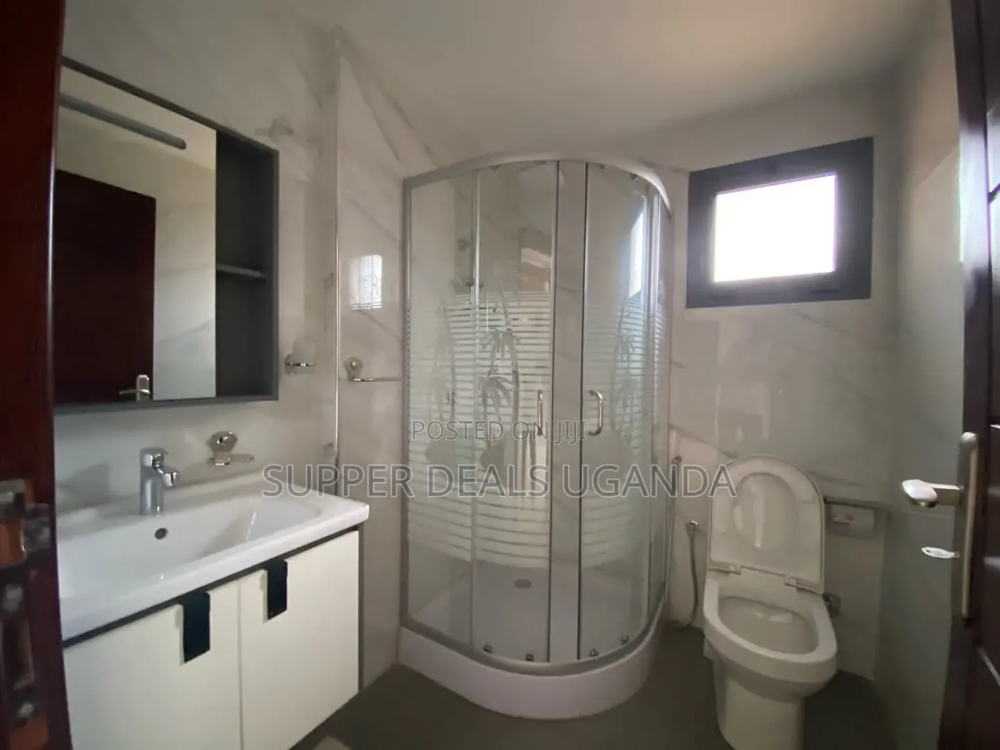 4bdrm Bungalow in Kisaasi, Nakawa for sale