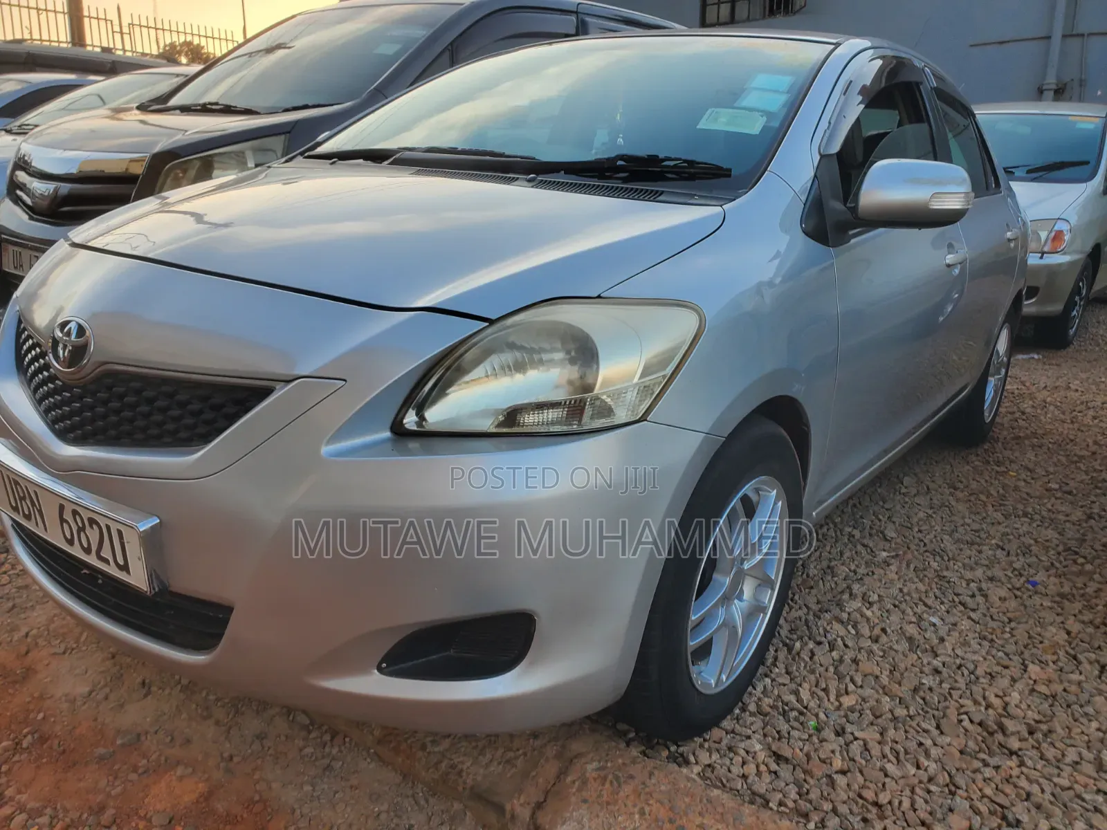 Toyota Belta 2010 Silver
