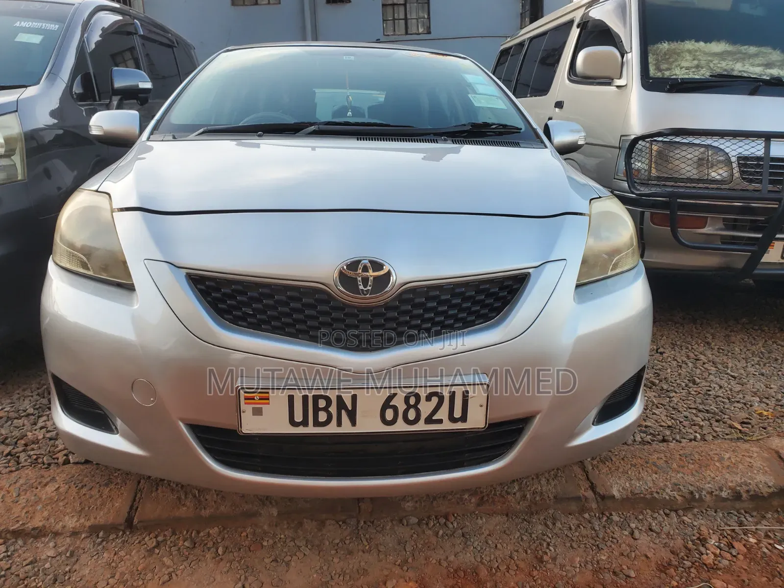 Toyota Belta 2010 Silver