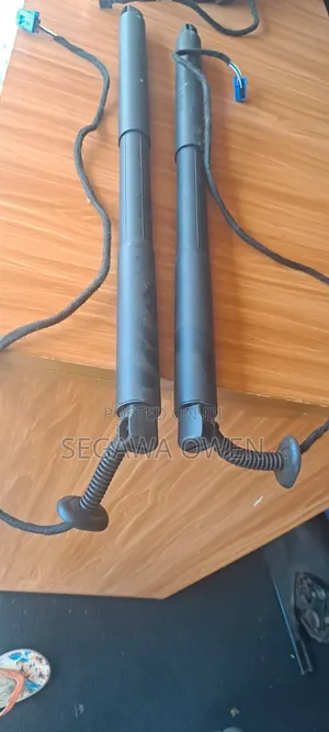 Electronic Boot Struts/Shocks for Gle Coupe W292