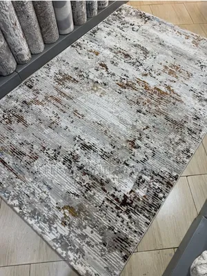Elegant Center Carpets