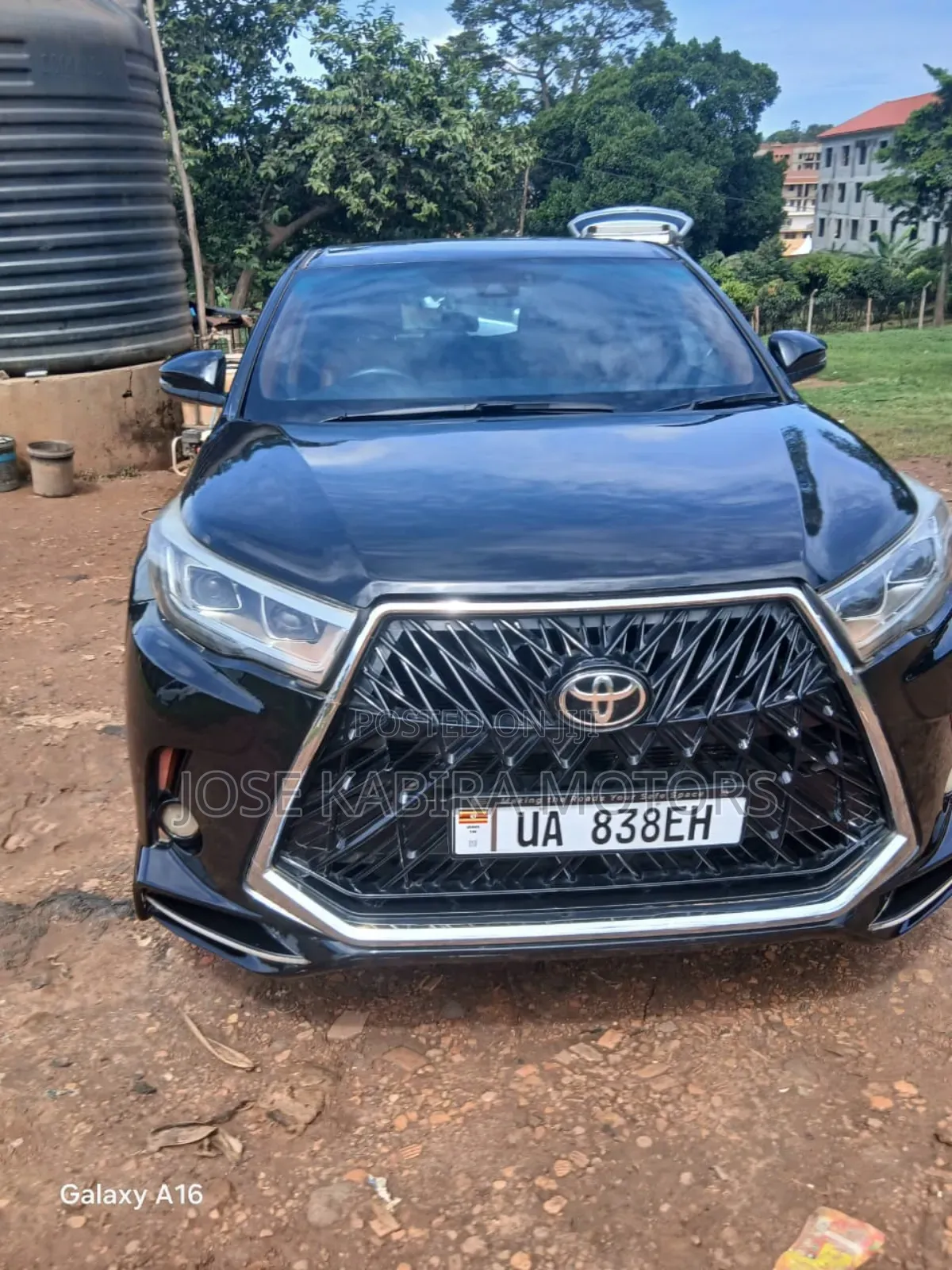 Toyota Kluger 2016 Black
