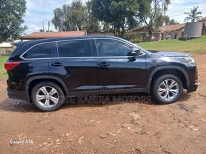 Toyota Kluger 2016 Black