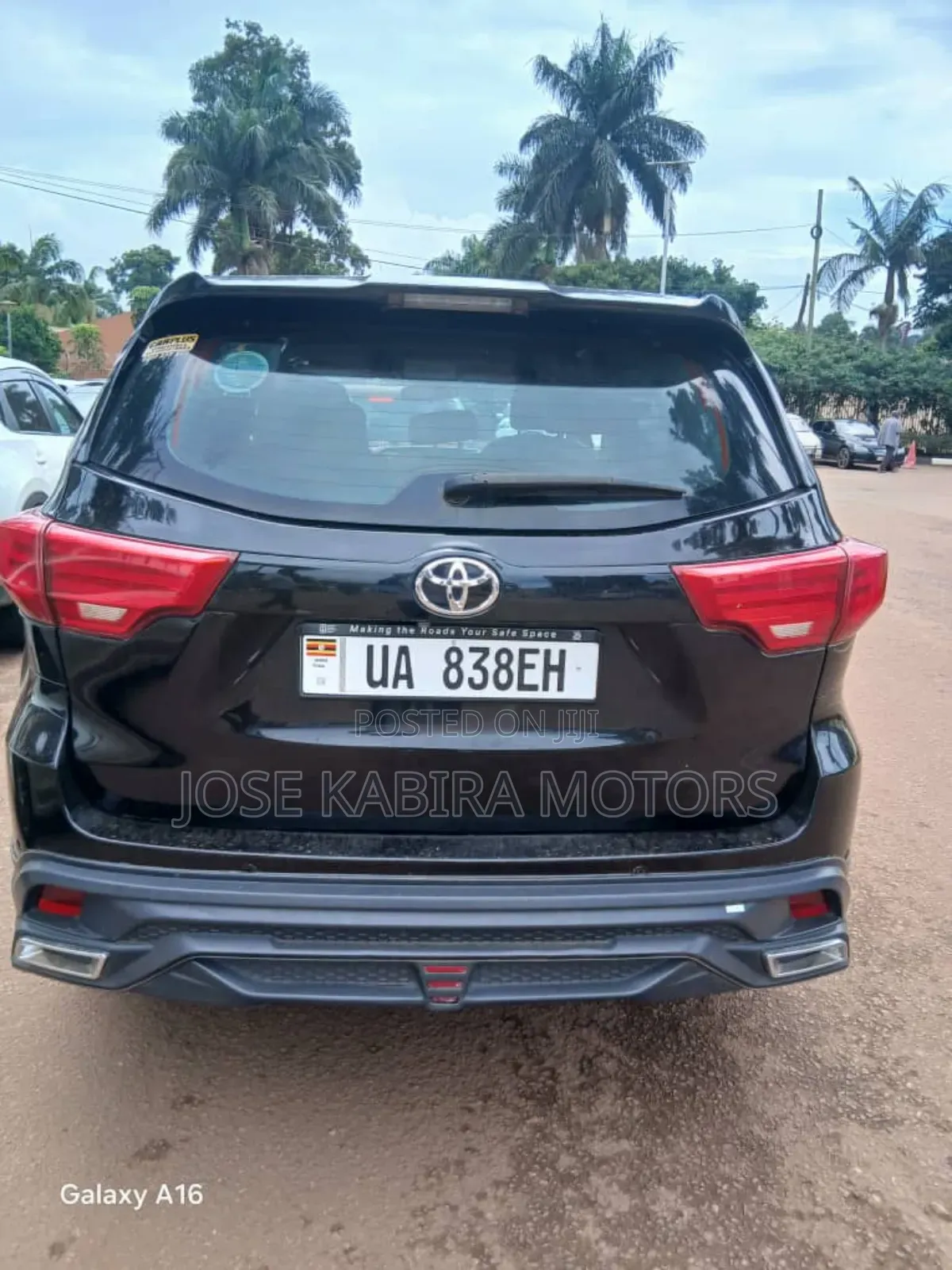 Toyota Kluger 2016 Black