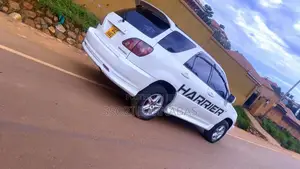 Toyota Harrier 1998 White