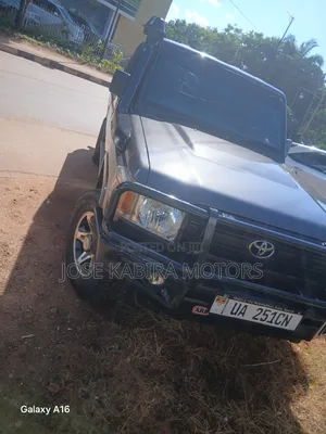 Toyota Land Cruiser Prado 2018 Gray