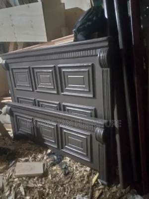 Lucky Charlie Bed