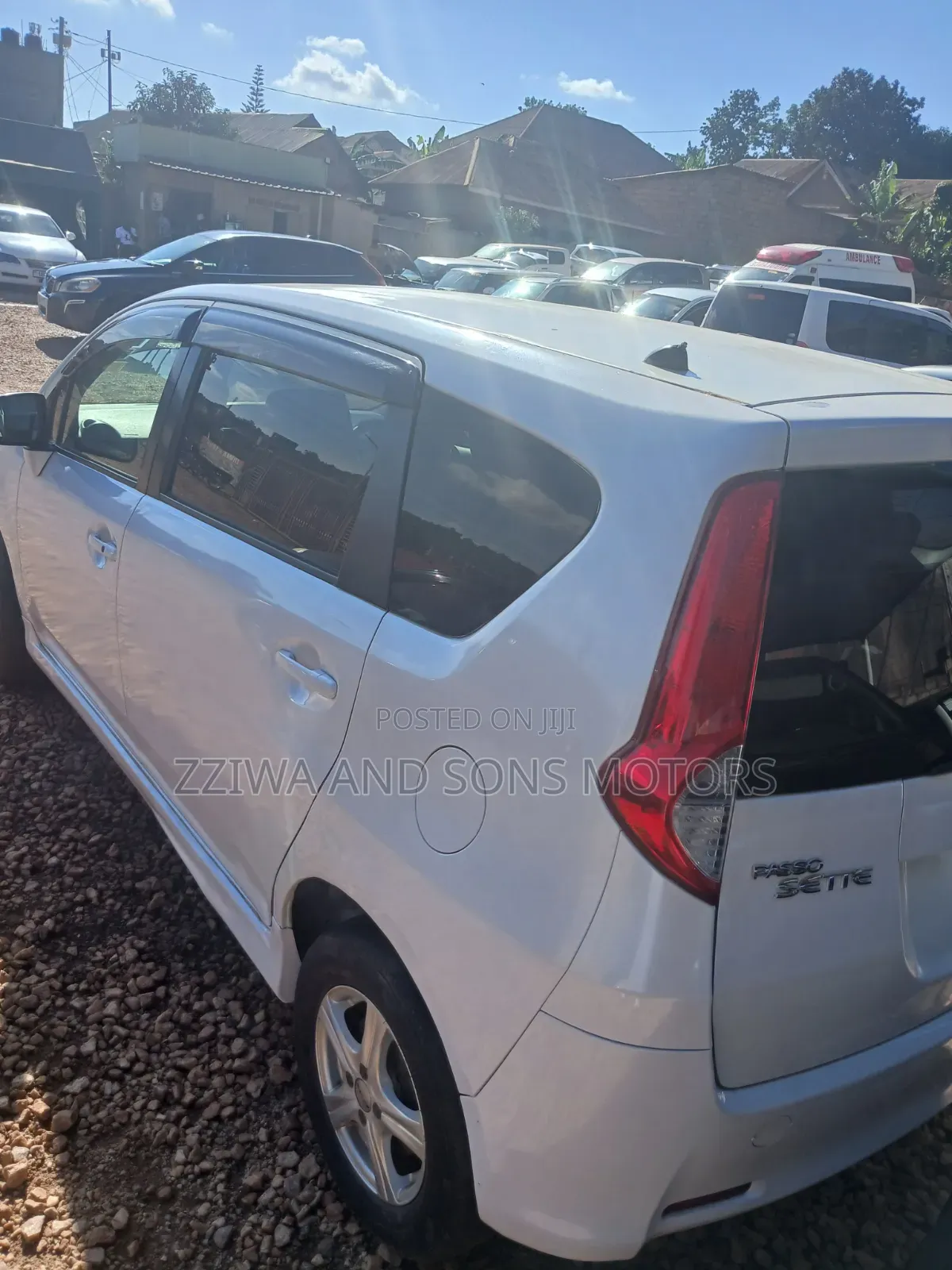 Toyota Passo 1.3 FWD 2013 White