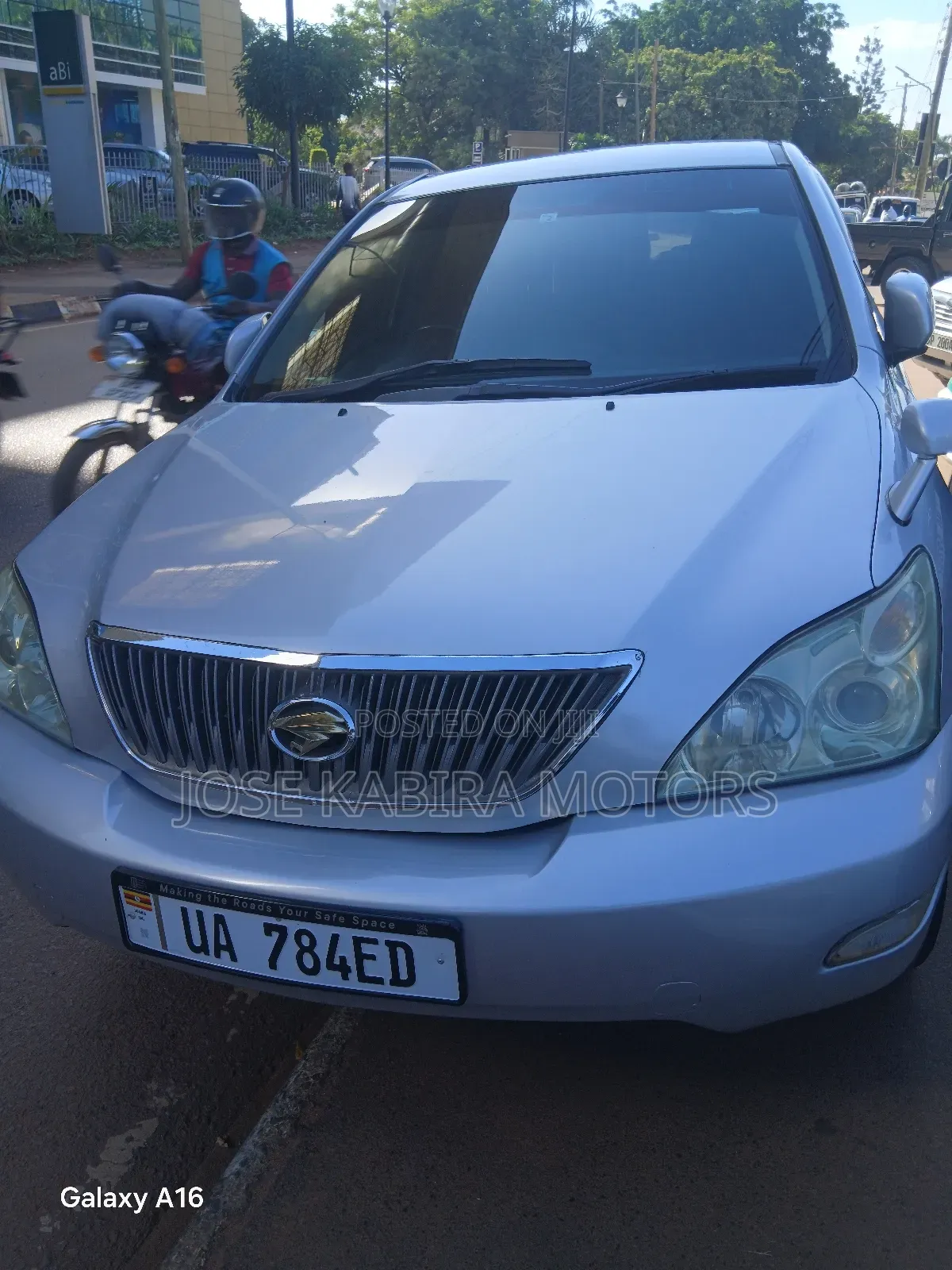 Toyota Harrier 2008 Silver