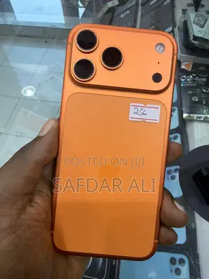 New Apple iPhone 17 Pro Max 256 GB Orange