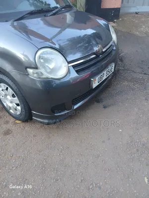 Toyota Sienta 2008 Gray