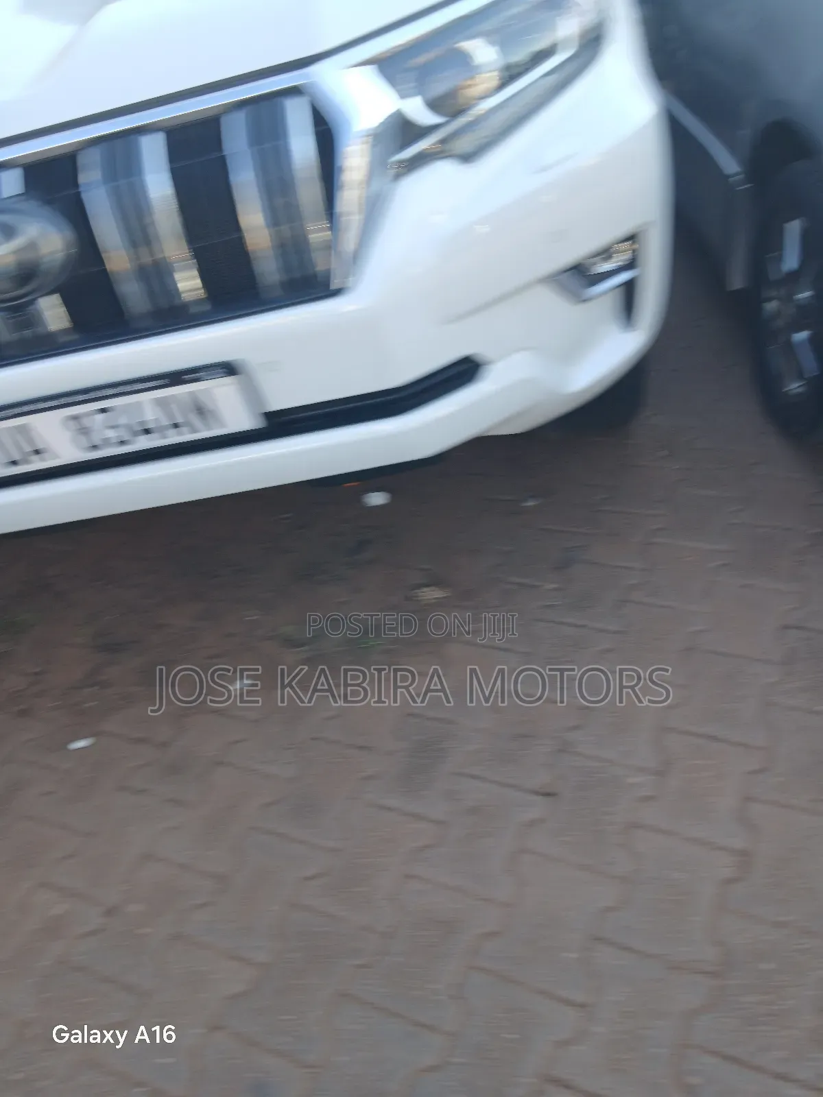 Toyota Land Cruiser Prado 2018 White