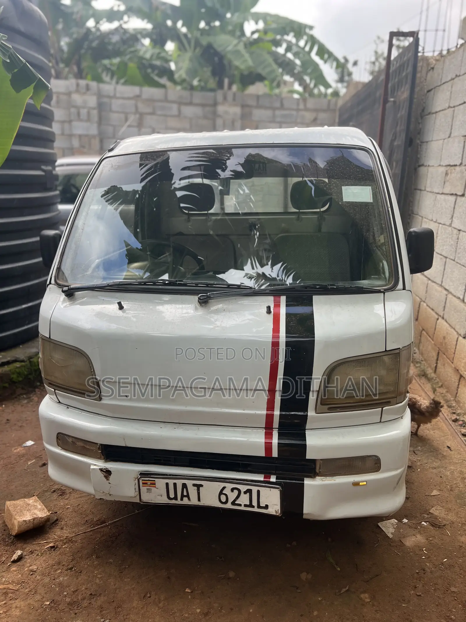 Kayongeza Hirejet 2004 White