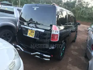 Toyota Noah 2009 Black