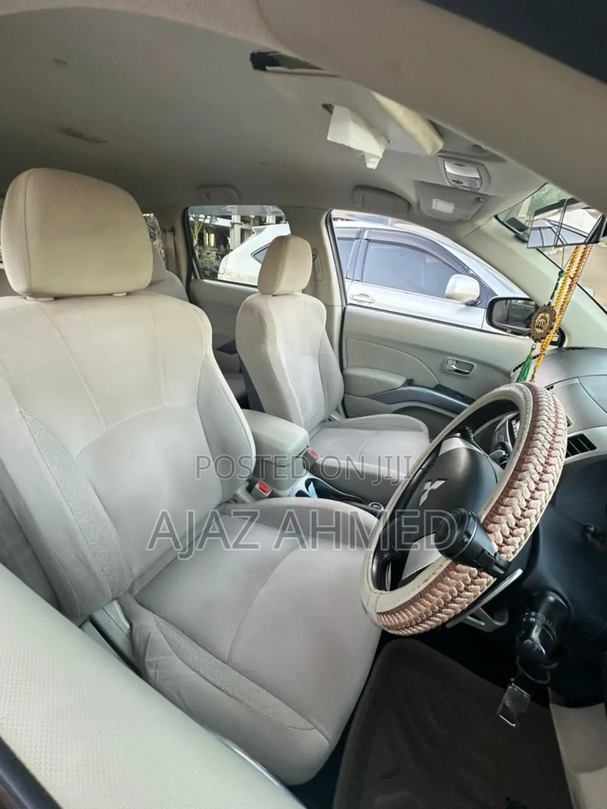 Mitsubishi Outlander ES 4x4 2009 Gold