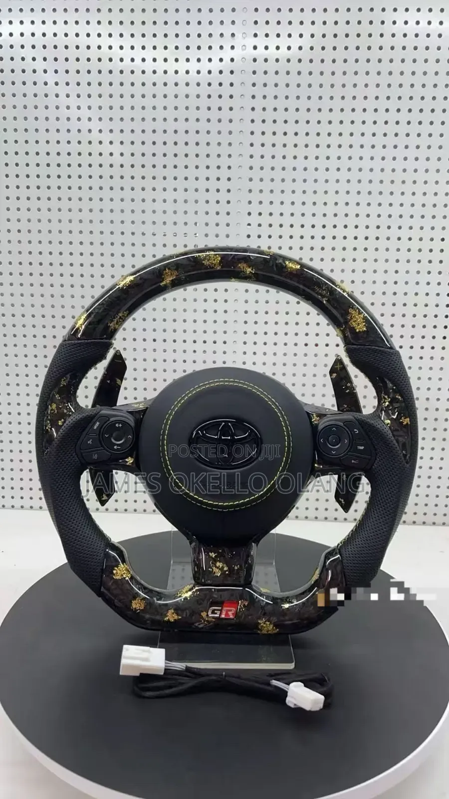 Steering Wheels Available in Different Cars