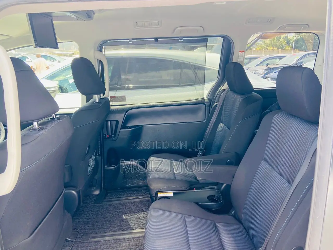 Toyota Noah 2014 White