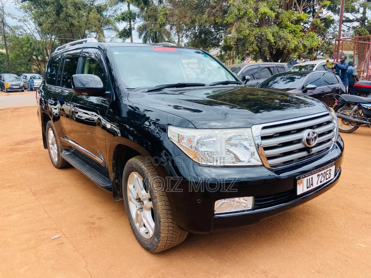 Toyota Land Cruiser 2011 Black