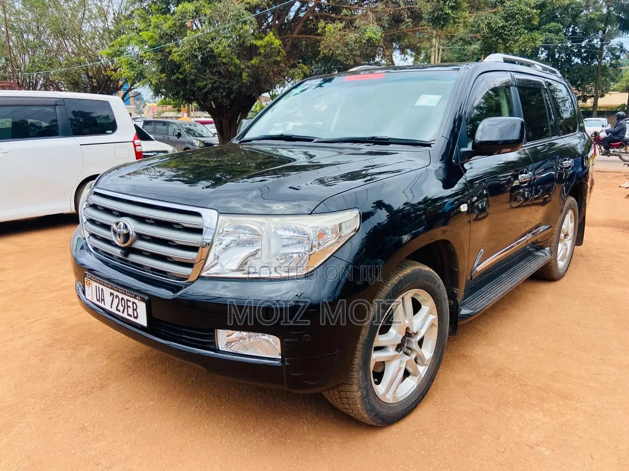 Toyota Land Cruiser 2011 Black