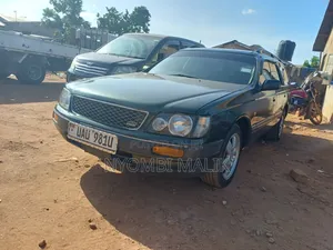 Nissan Stagea 2005 Green