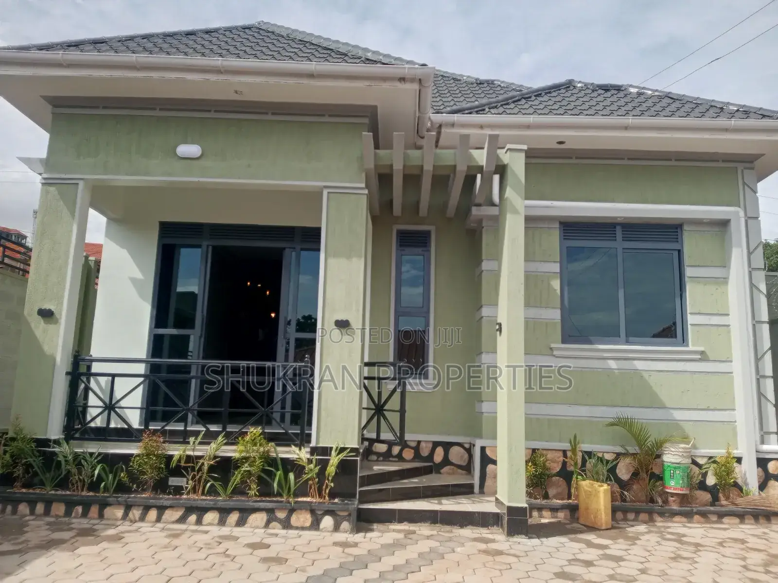 3bdrm House in Katale Estate, Central Division for sale