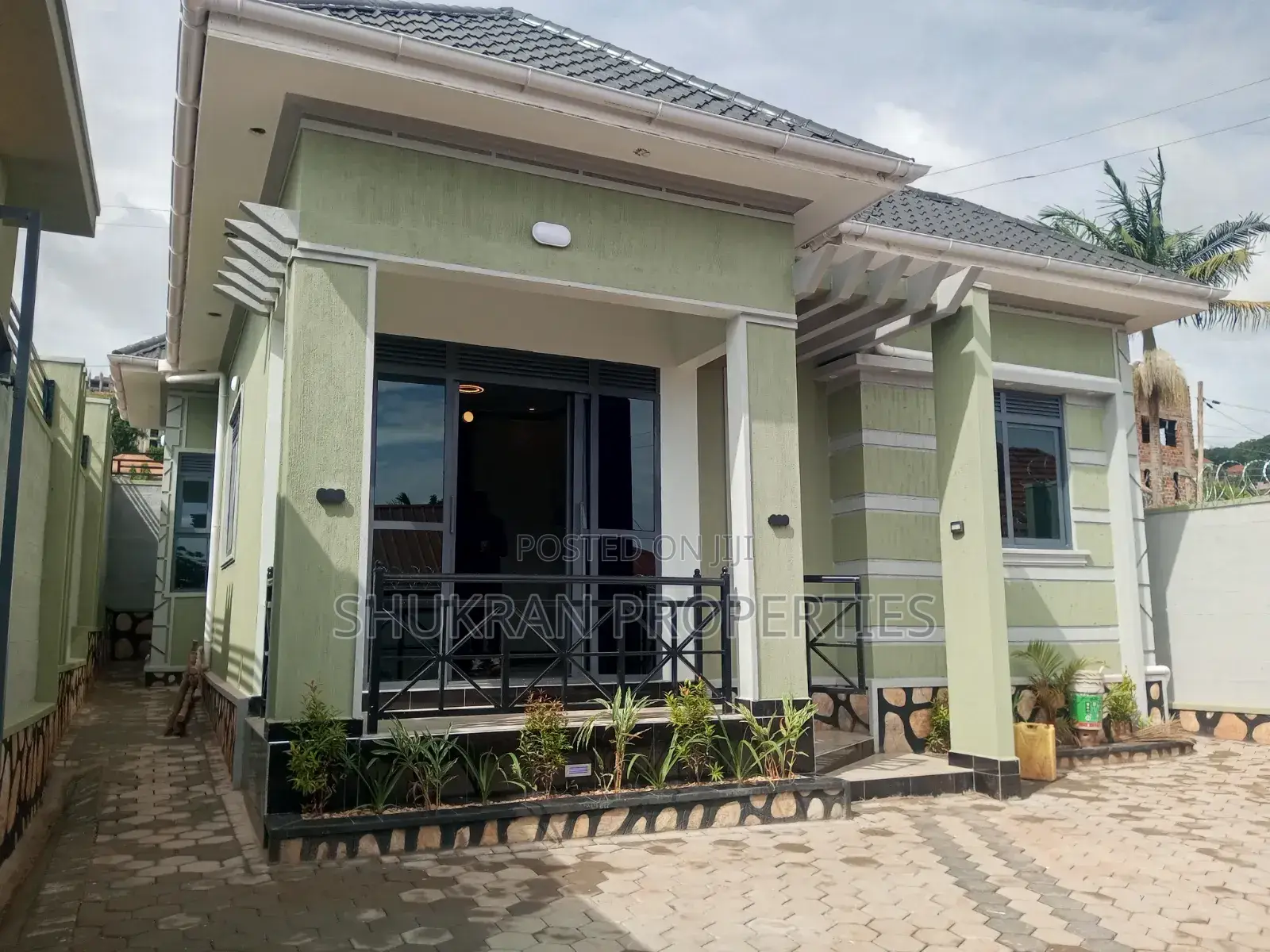 3bdrm House in Katale Estate, Central Division for sale
