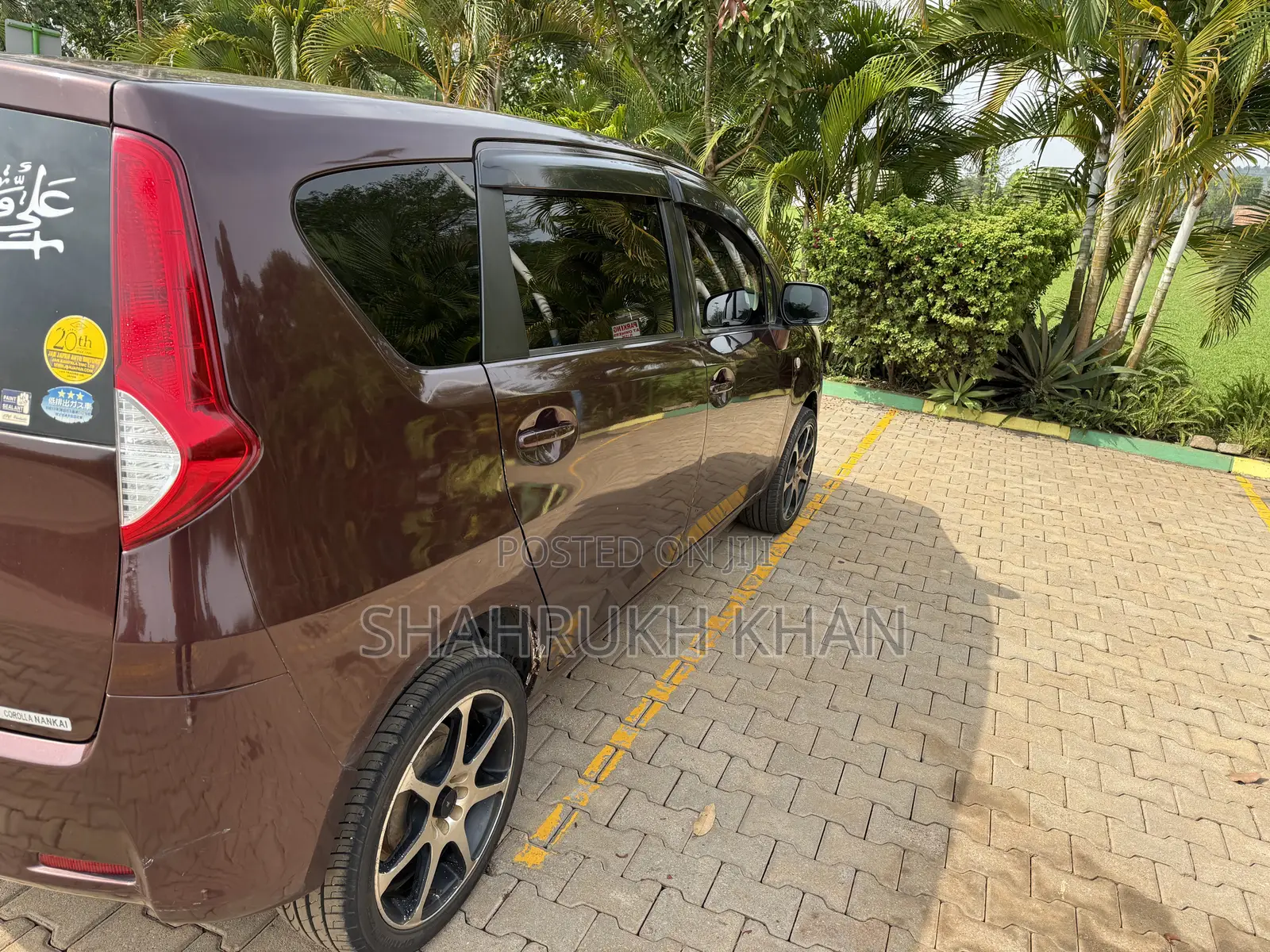 Toyota Passo Sette 1.5 FWD 2009 Maroon