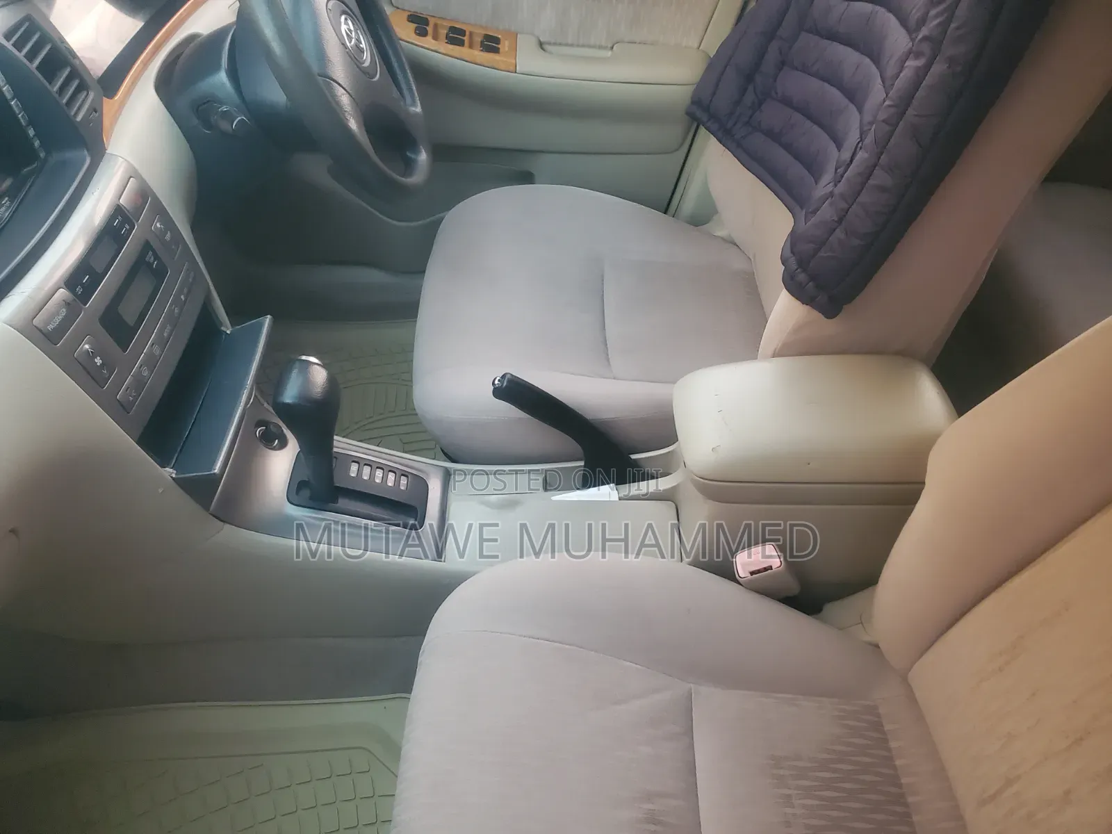 Toyota Corolla RunX 2004 Silver