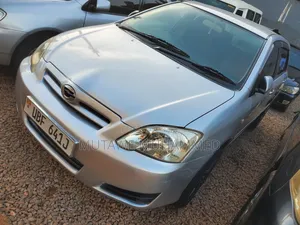 Toyota Corolla RunX 2004 Silver